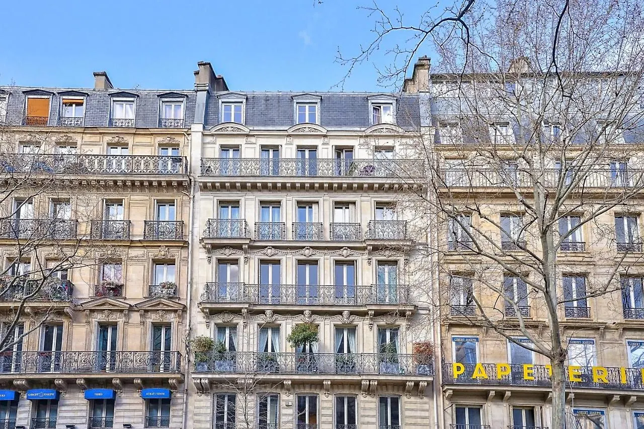 118 - Urban Luxury Flat La Sorbonne contacts
